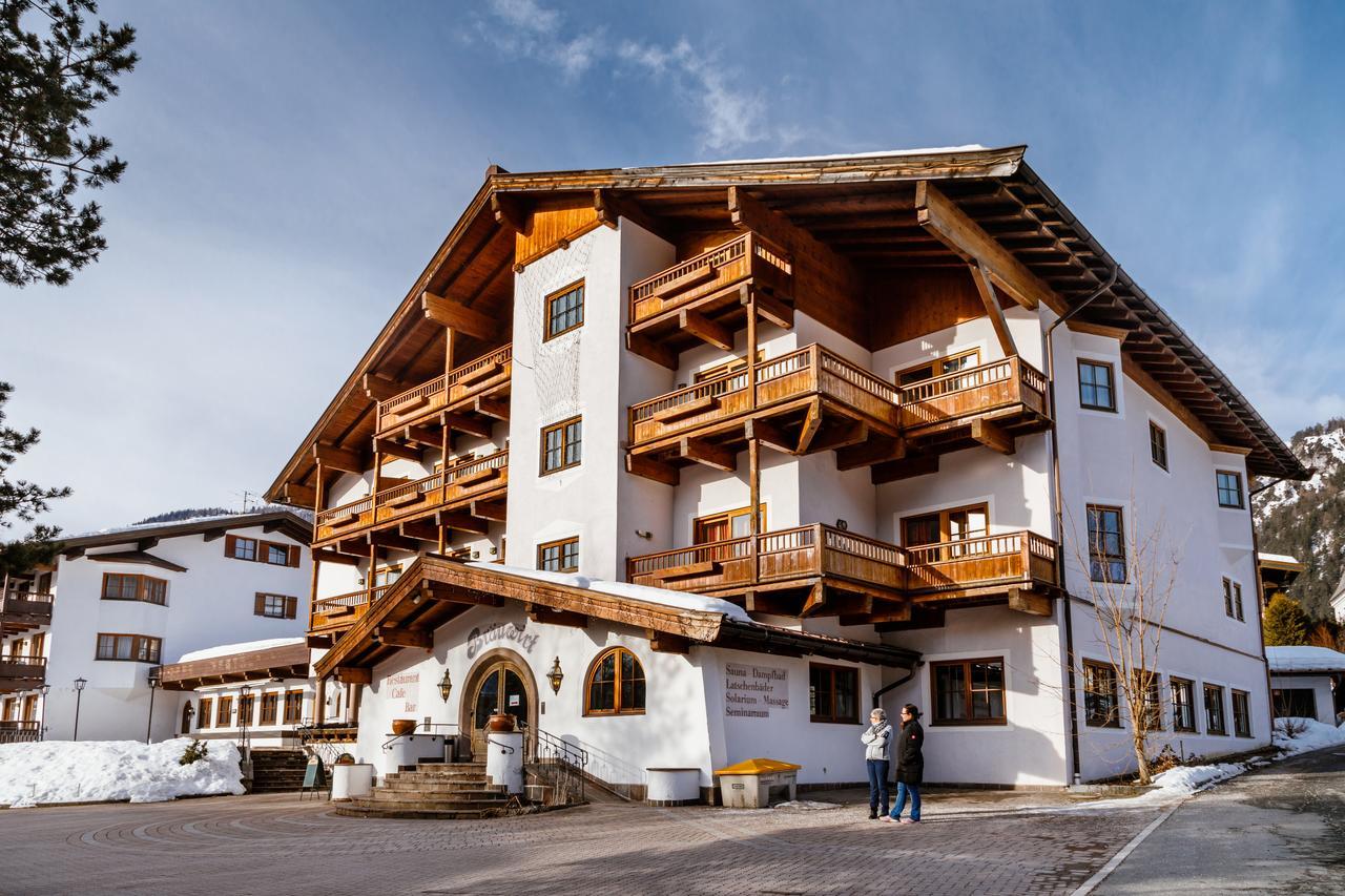 Hotel Pillerseehof Санкт-Ульрих-ам-Пиллерзее Экстерьер фото